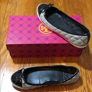 Tory Burch NEVER WORN sneakers/flats